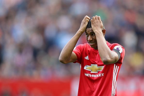 Manchester United v Stoke City - Premier League